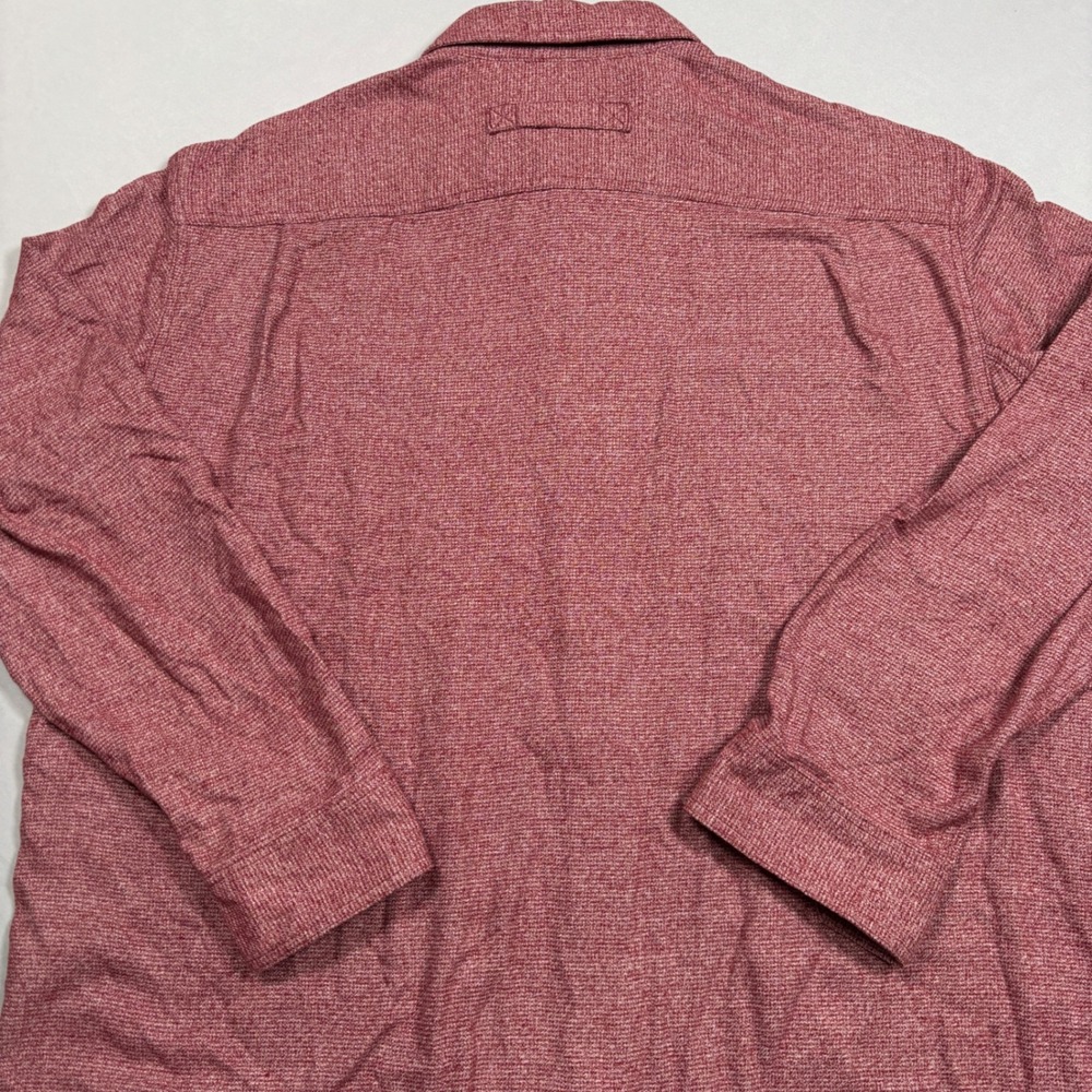 Duluth Trading Co Button Down Shirt Mens XL Red Textured Cotton Relaxed Fit - Picture 5 of 10